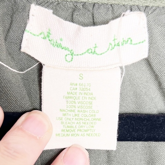 Staring at Stars Green Belted Dress - Picture 3 of 4